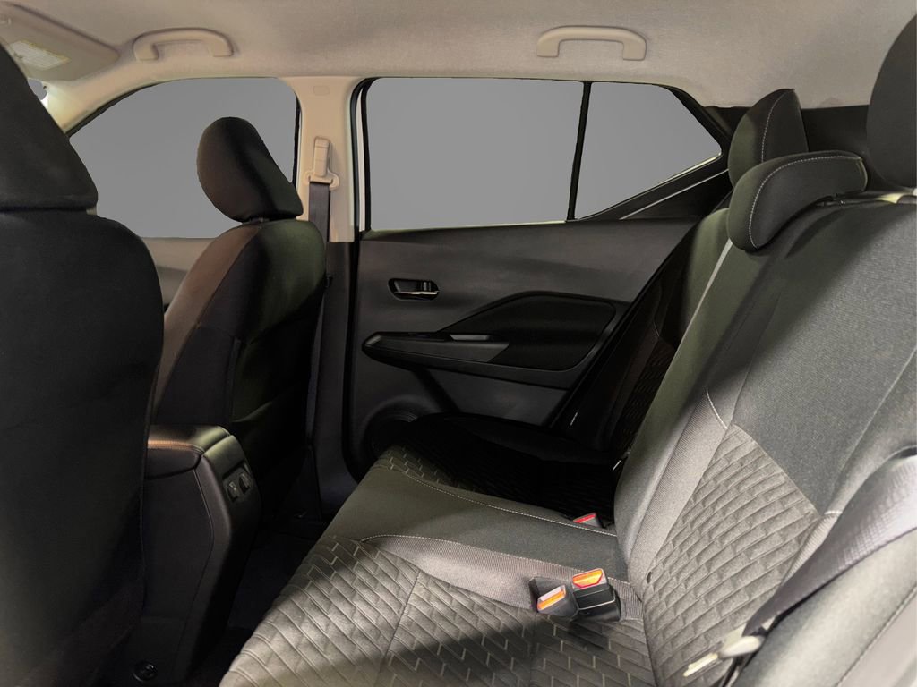 Used 2022 Nissan Kicks SV image 13
