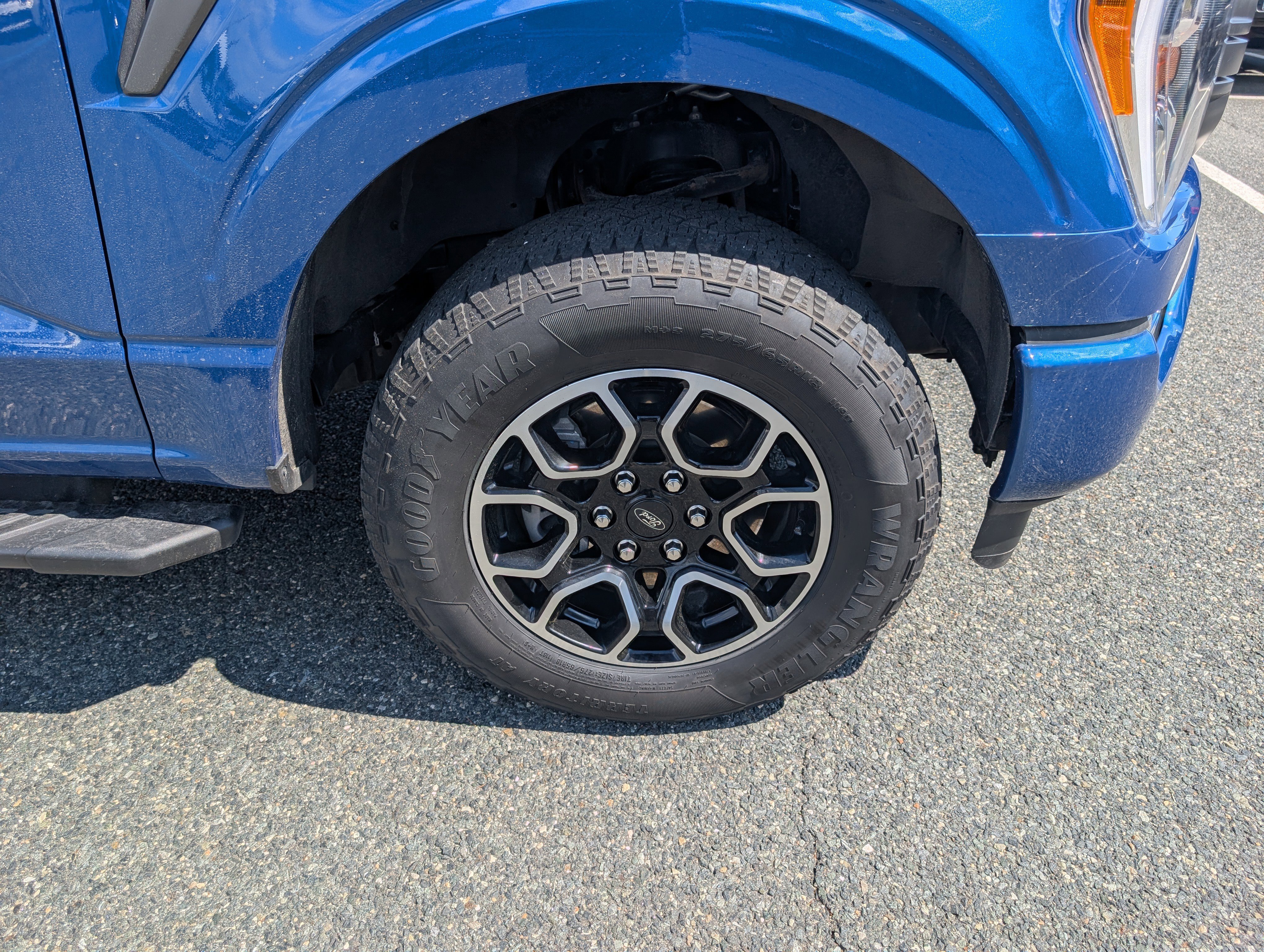 Certified 2023 Ford F150 XLT w/ Equipment Group 302A High image 9