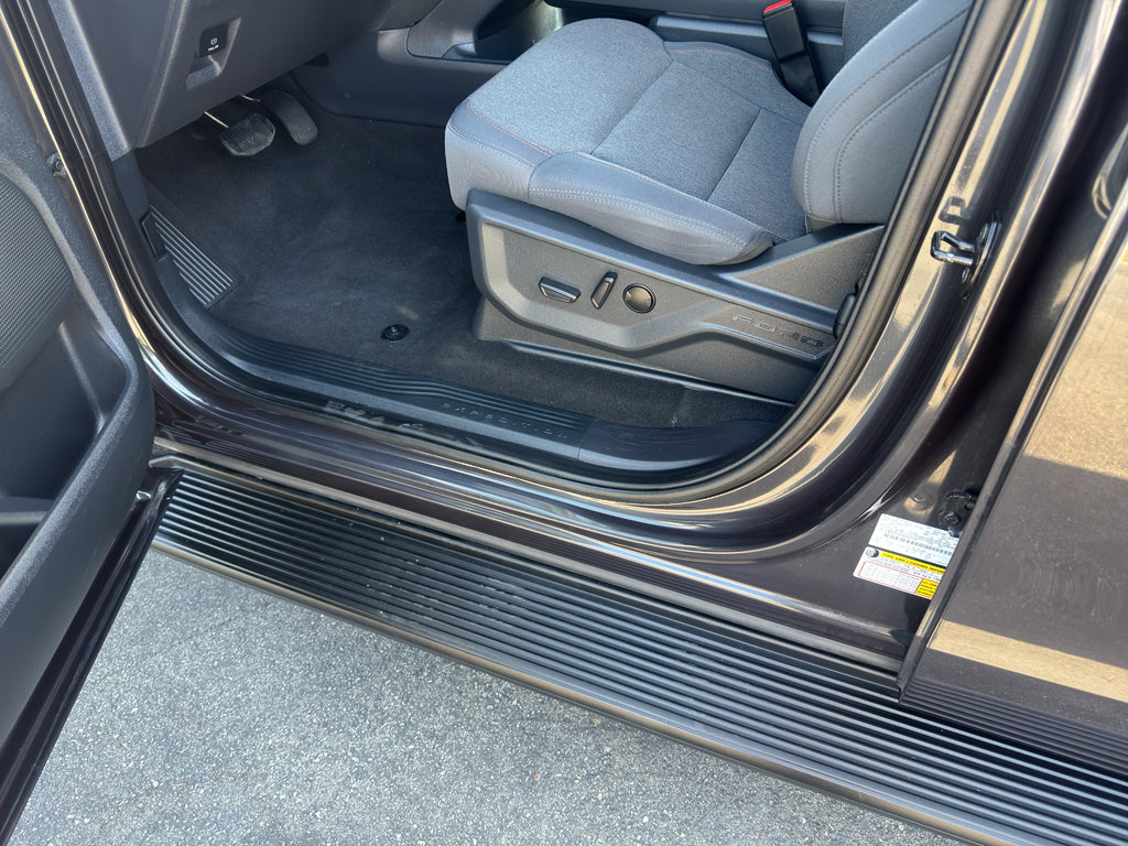 Certified 2025 Ford Expedition Active RWD image 8