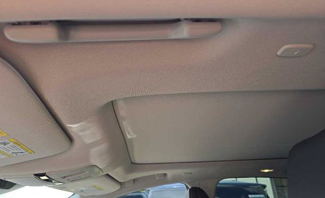 Used 2025 Nissan Murano SL AWD/4WD image 15