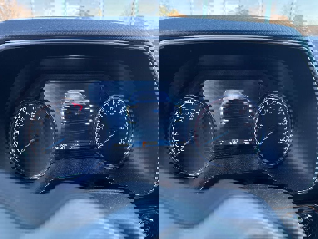 Certified 2022 Ford F150 XLT w/ Equipment Group 302A High image 31