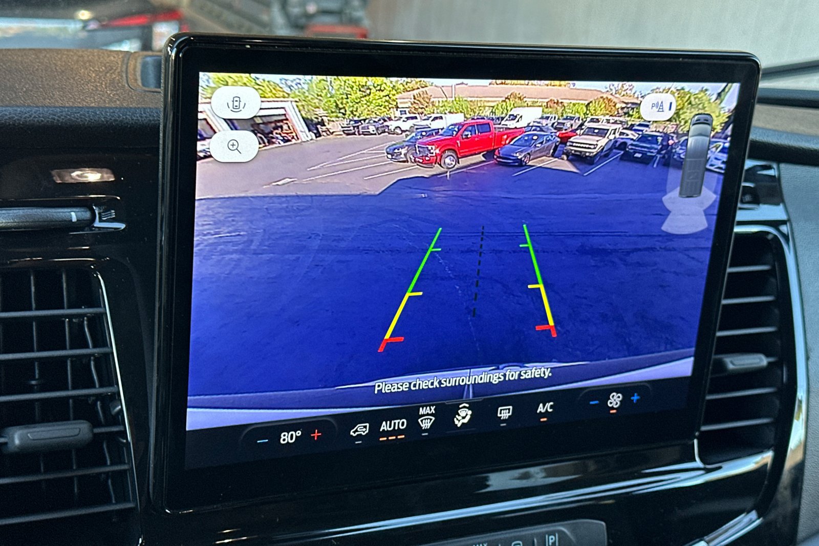 Certified 2024 Ford Transit 350 XLT RWD image 19