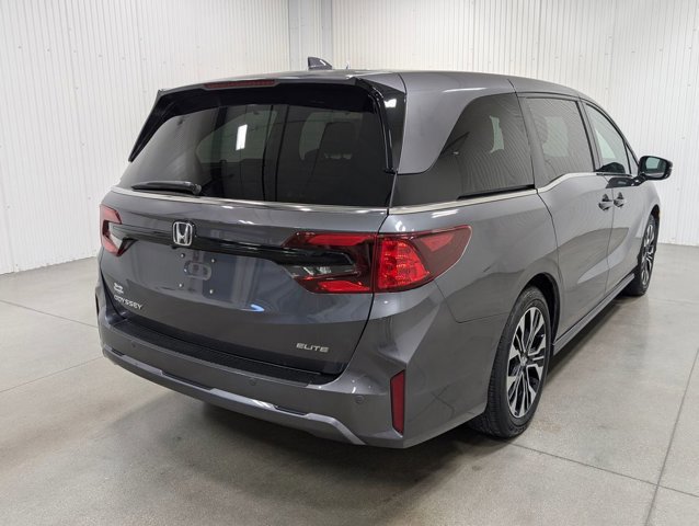Used 2025 Honda Odyssey Elite image 2