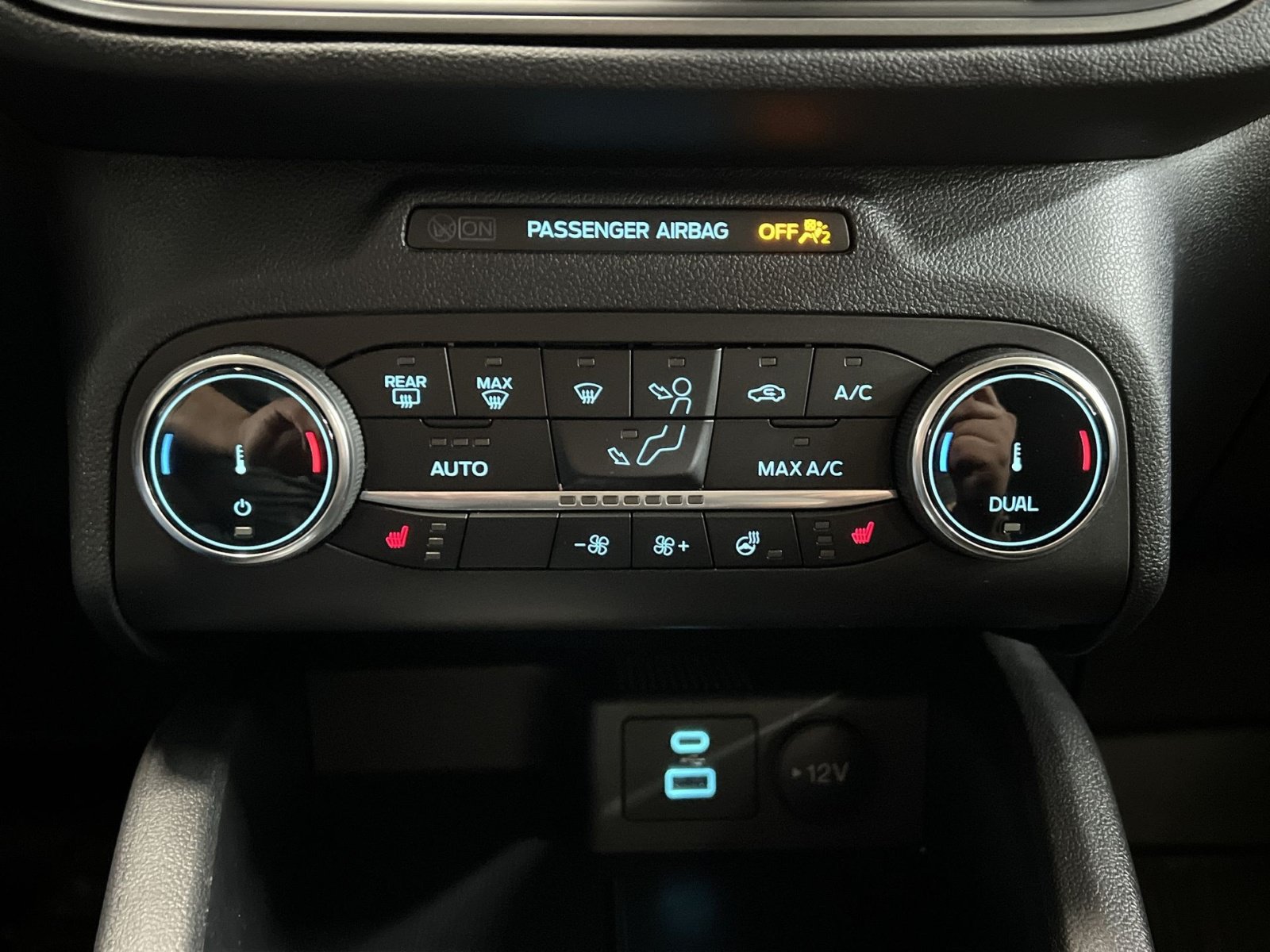 Certified 2023 Ford Escape Active AWD/4WD image 20