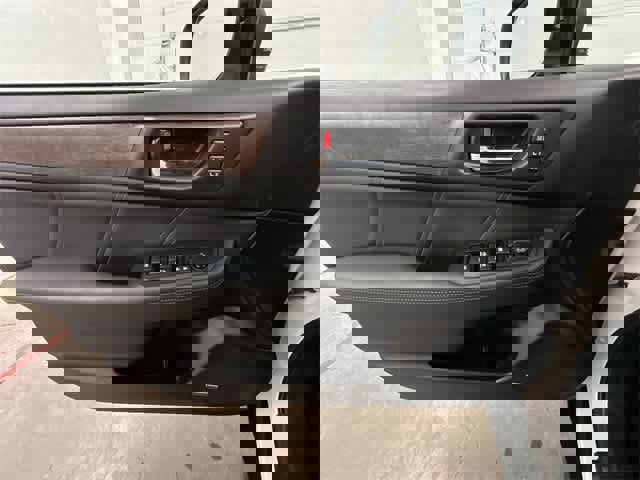 Used 2018 Subaru Outback 2.5i Limited image 17