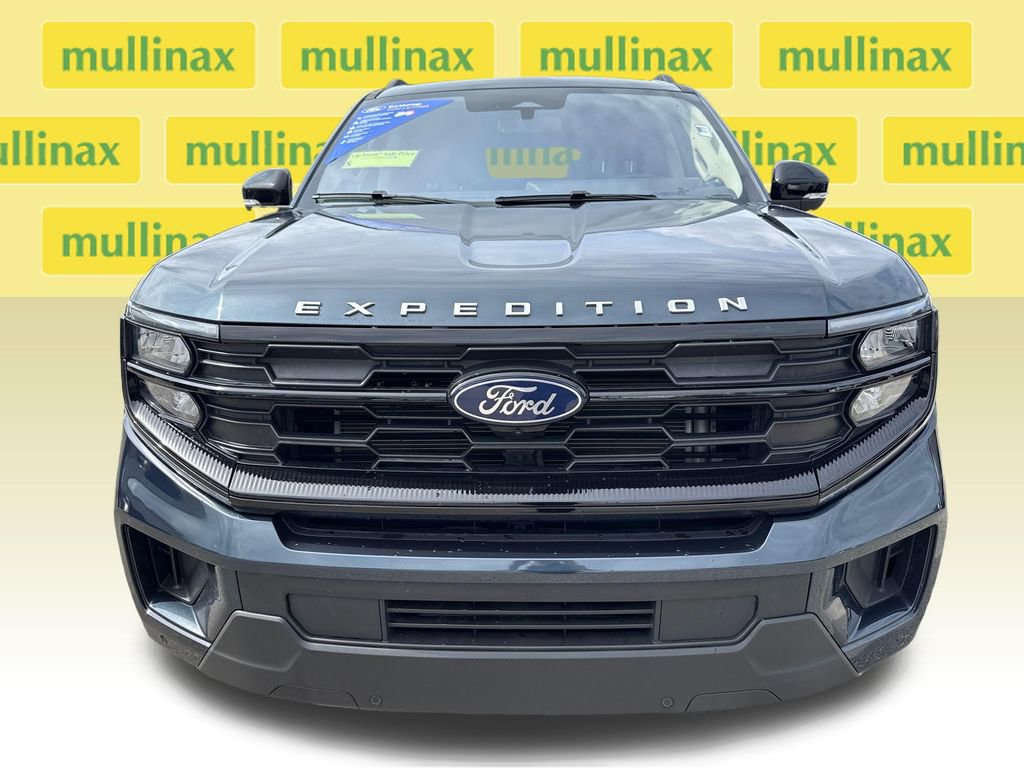 Certified 2025 Ford Expedition Max Active RWD image 12