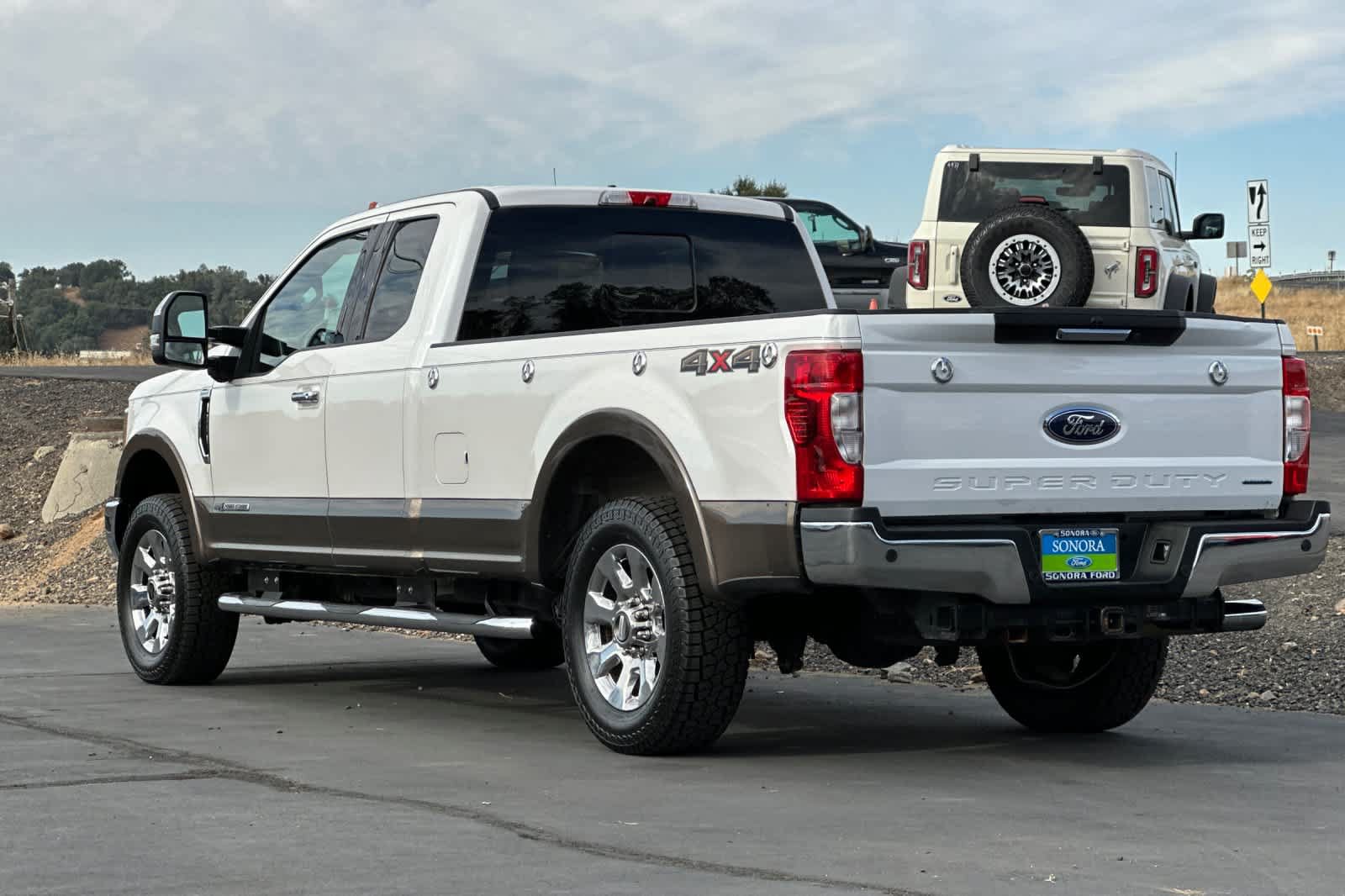 Certified 2017 Ford F250 Lariat w/ Chrome Package AWD/4WD image 6