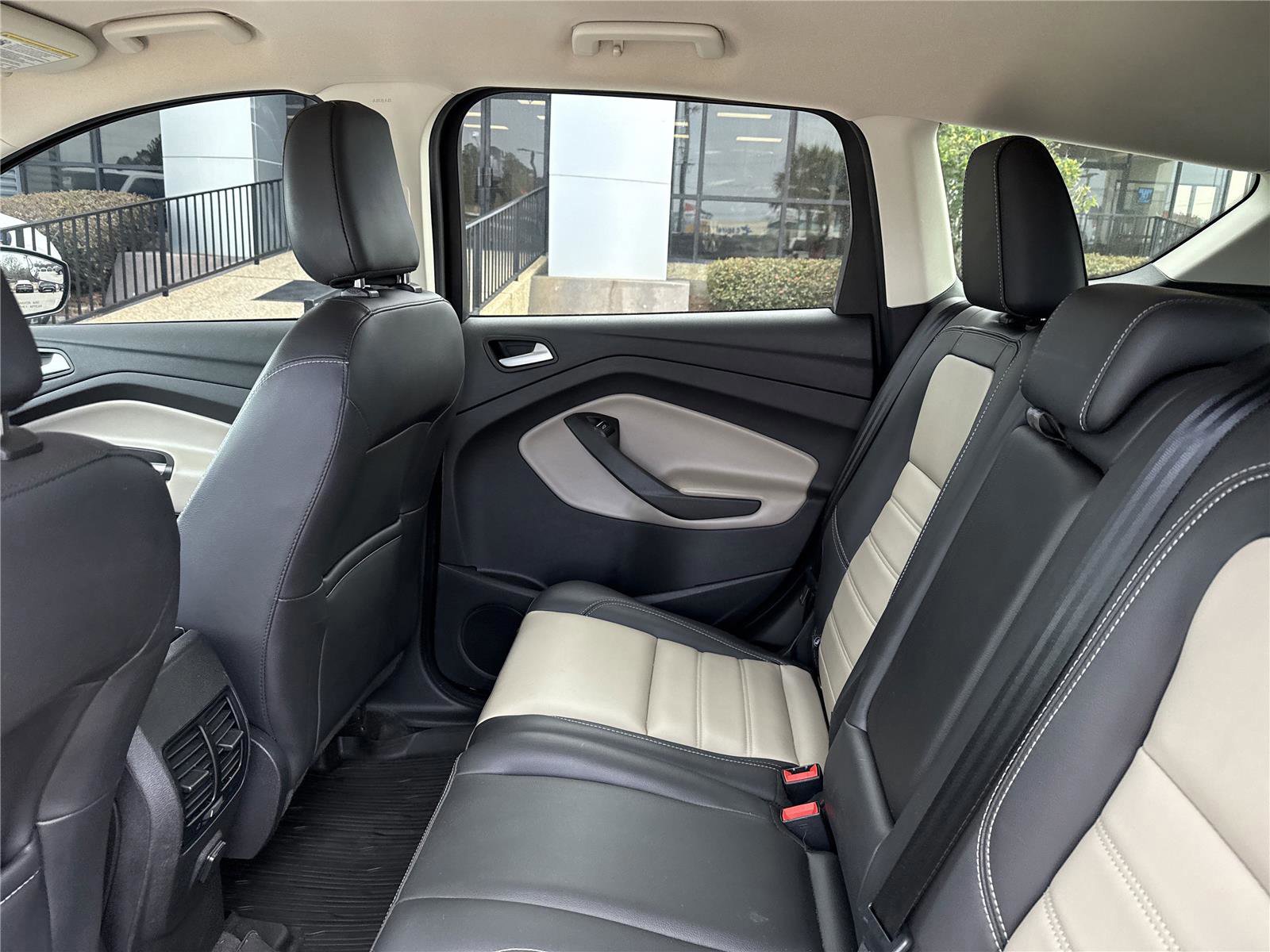 Certified 2019 Ford Escape SEL image 10