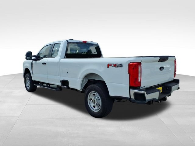 Certified 2024 Ford F350 XL w/ FX4 Off-Road Package AWD/4WD image 10