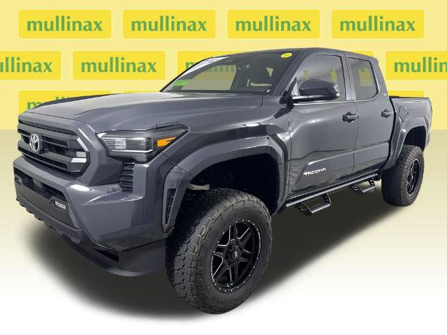 Used 2025 Toyota Tacoma SR5 AWD/4WD image 15