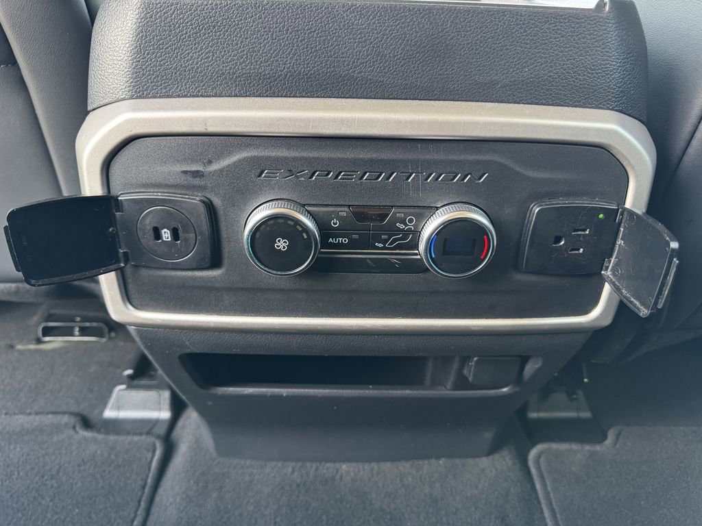 Certified 2024 Ford Expedition Max XLT image 34