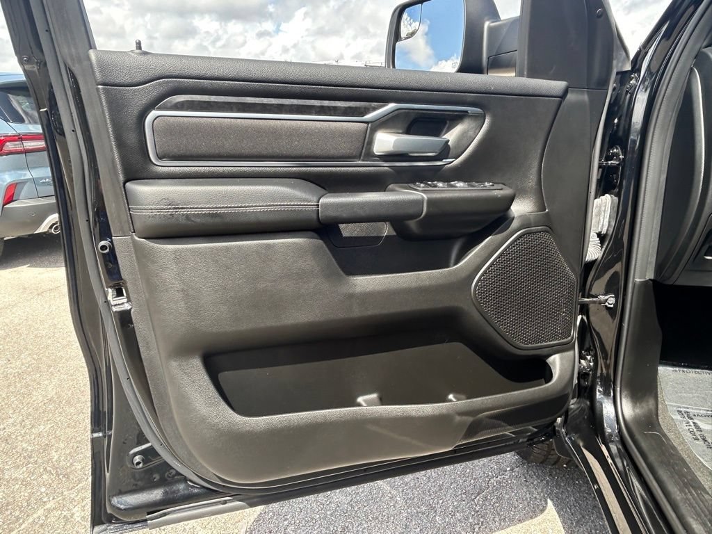 Used 2024 RAM 1500 Big Horn RWD image 38