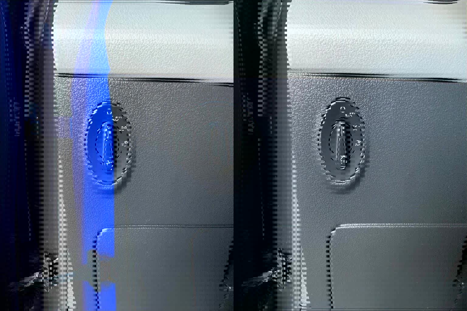 Used 2022 Volkswagen Taos SE image 31