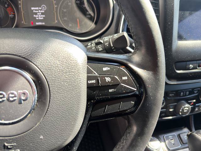 Used 2020 Jeep Cherokee Latitude Plus AWD/4WD image 21