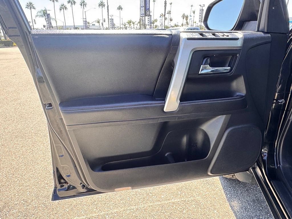 Used 2022 Toyota 4Runner SR5 RWD image 15