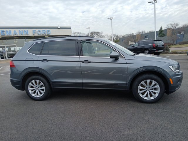 Used 2019 Volkswagen Tiguan SE w/ Panoramic Sunroof Package AWD/4WD image 5