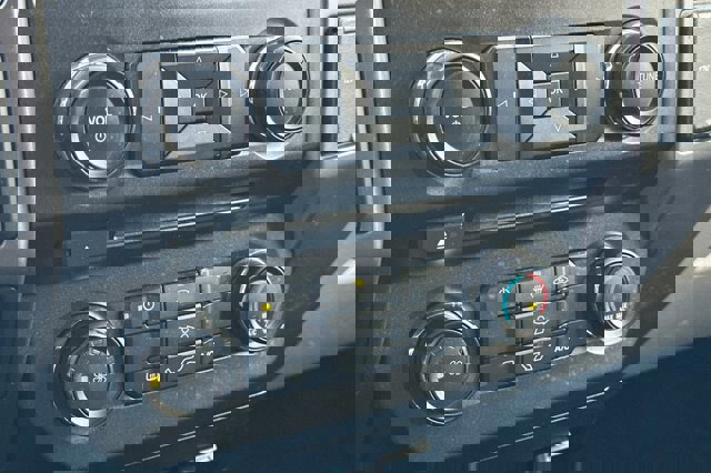 Certified 2017 Ford F150 XLT w/ Trailer Tow Package image 24