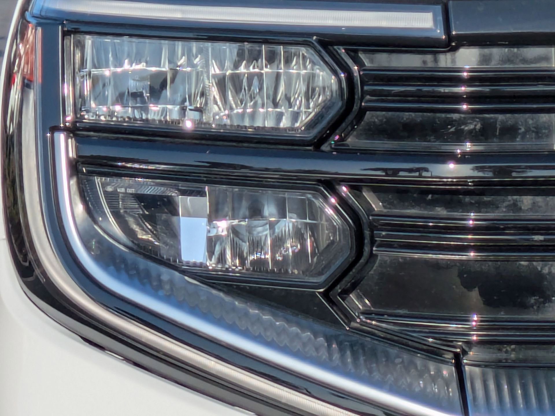 Certified 2025 Ford Expedition Max Platinum image 11