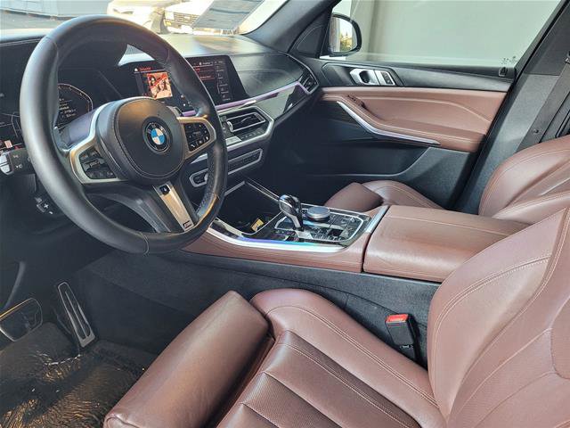 Used 2019 BMW X5 xDrive40i w/ M Sport Package AWD/4WD image 12