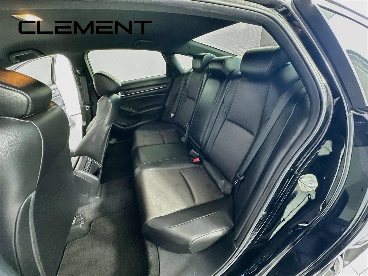 Used 2022 Honda Accord Sport image 30