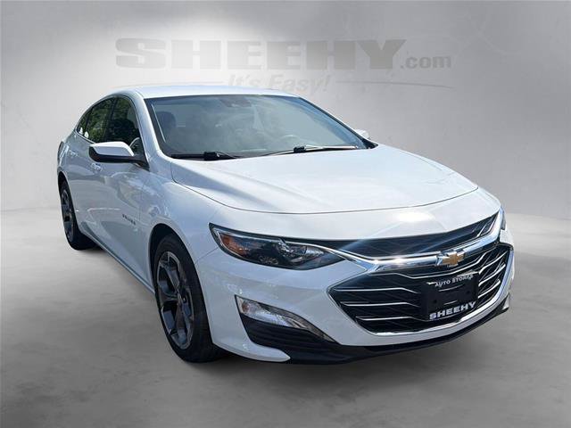 Used 2024 Chevrolet Malibu LT FWD image 2