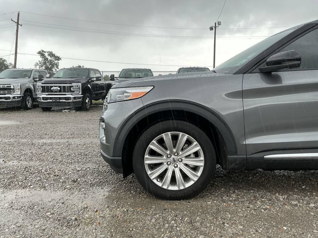 Certified 2021 Ford Explorer Limited w/ Equipment Group 301A AWD/4WD image 11