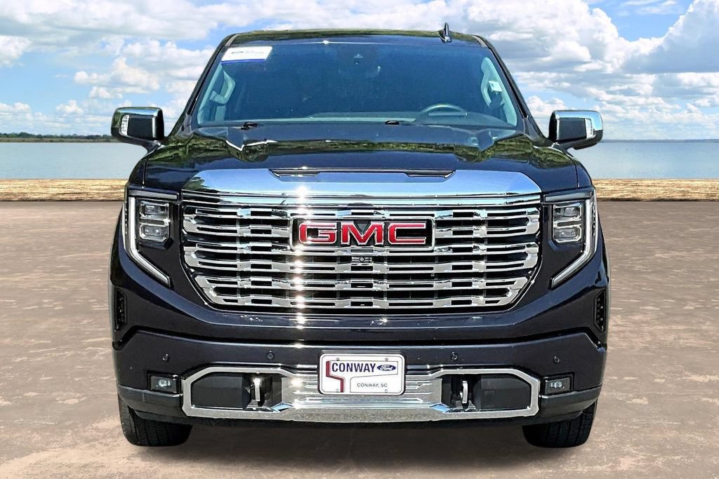 Used 2023 GMC Sierra 1500 Denali AWD/4WD image 2