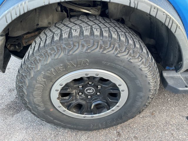 Certified 2023 Ford Bronco Outer Banks w/ Sasquatch Package AWD/4WD image 3