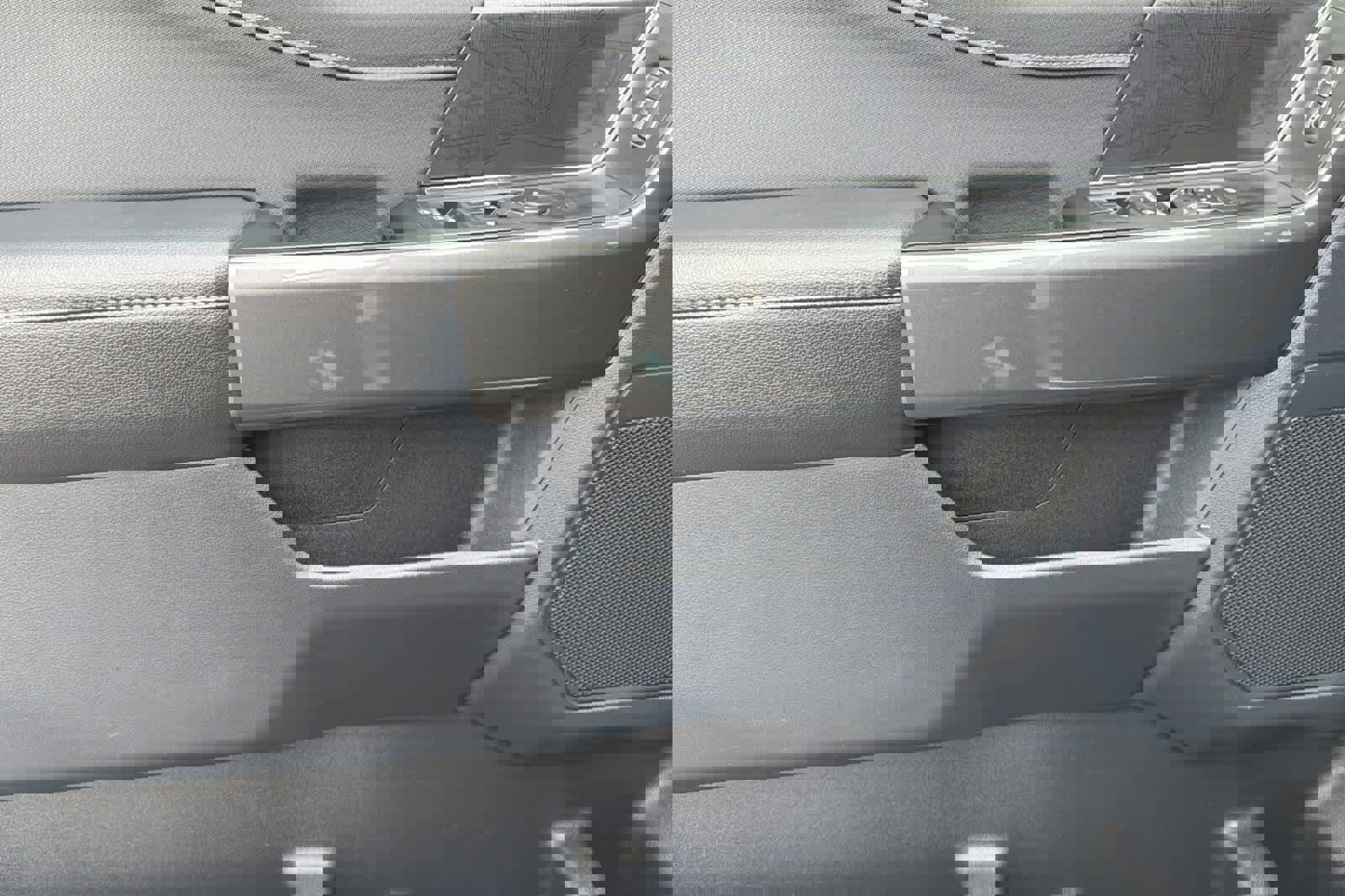 Certified 2022 Ford F150 XLT w/ Equipment Group 302A High image 12