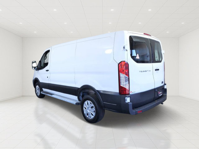 Certified 2025 Ford Transit 250 Low Roof w/ Exterior Upgrade Package RWD image 4