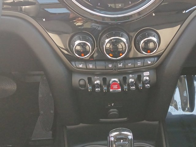 Used 2024 MINI Cooper Countryman S w/ Signature Upholstery Package AWD/4WD image 13