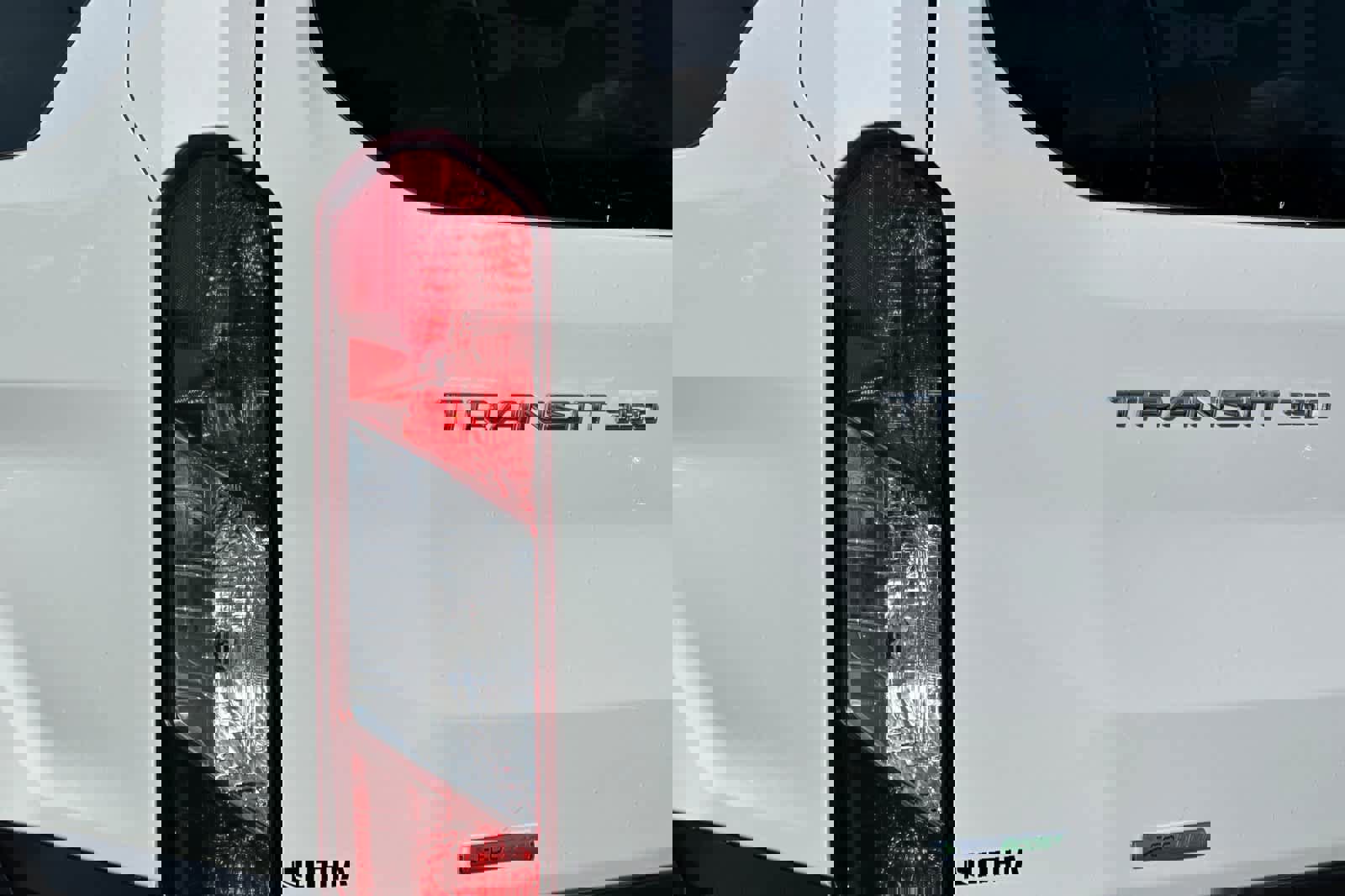 Certified 2024 Ford Transit 350 XLT image 28