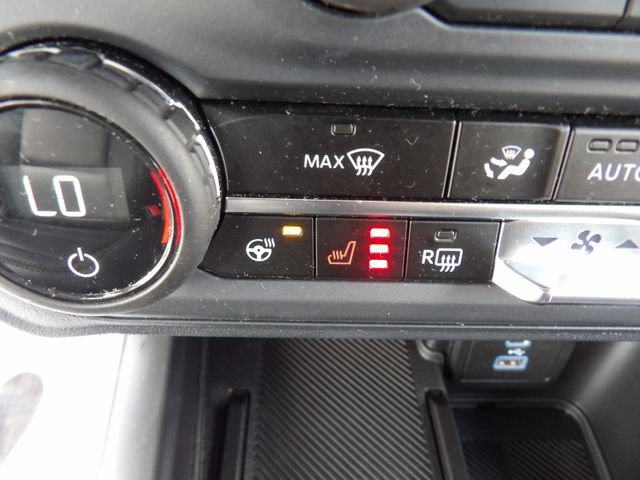 Certified 2025 Ford Bronco Badlands AWD/4WD image 16