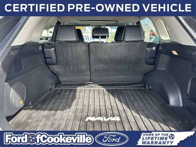 Used 2021 Toyota RAV4 XLE Premium AWD/4WD image 20