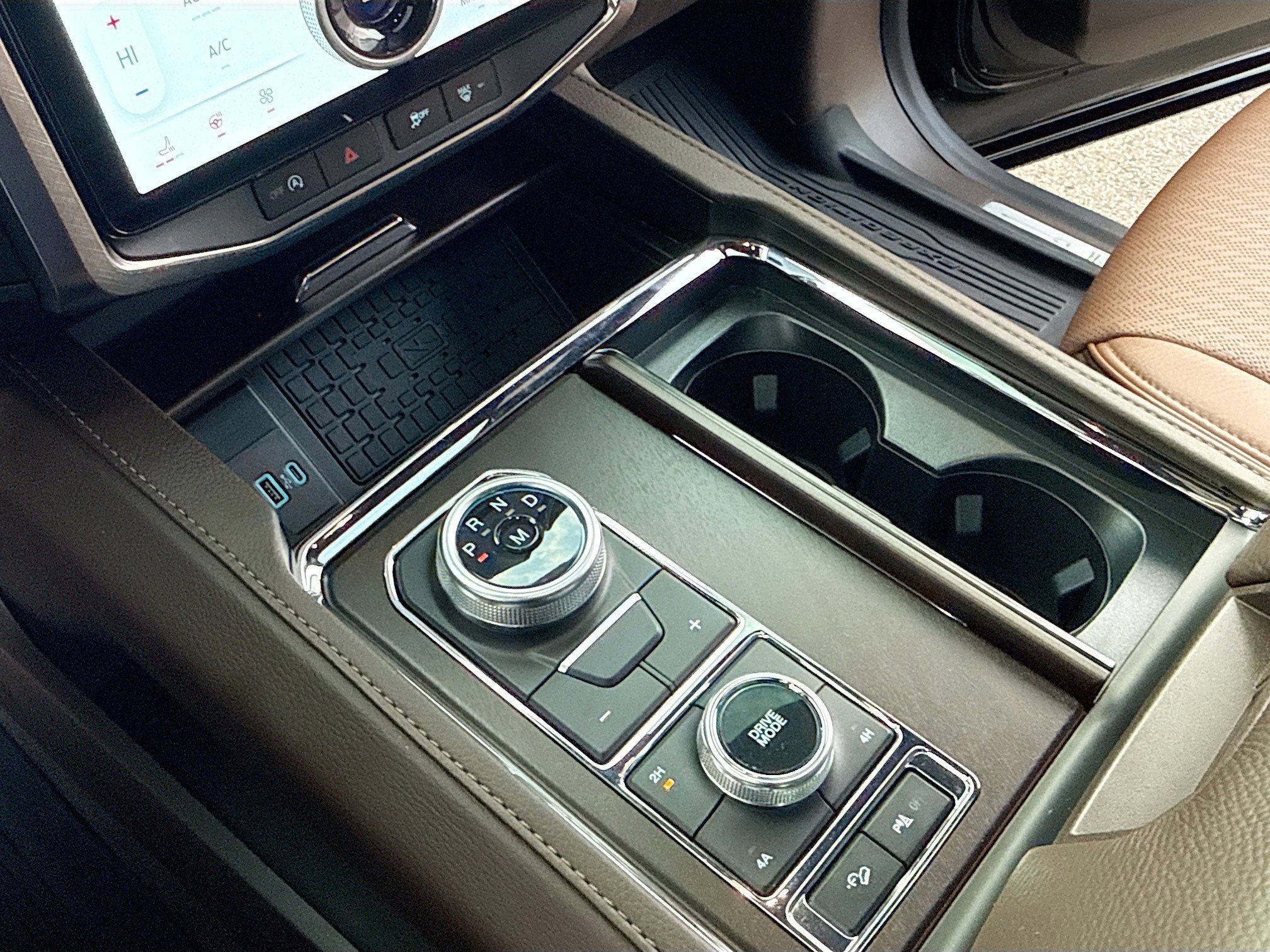 Certified 2024 Ford Expedition King Ranch image 15