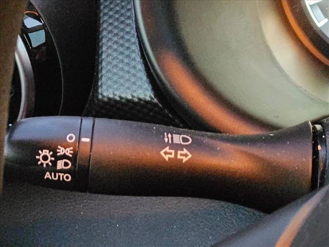 Used 2023 Nissan Kicks SV FWD image 21