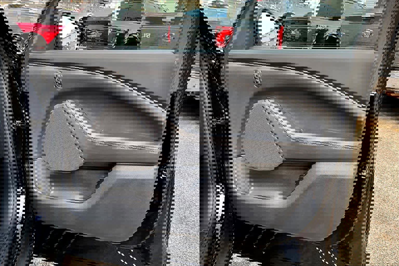 Certified 2025 Ford Mustang Mach-E Select image 24