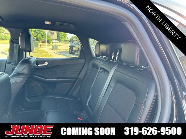 Certified 2023 Ford Escape ST-Line w/ Tech Pack #1 AWD/4WD image 11