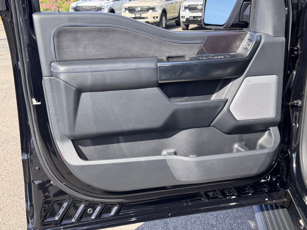 Certified 2025 Ford F150 Platinum w/ Equipment Group 702A High AWD/4WD image 15