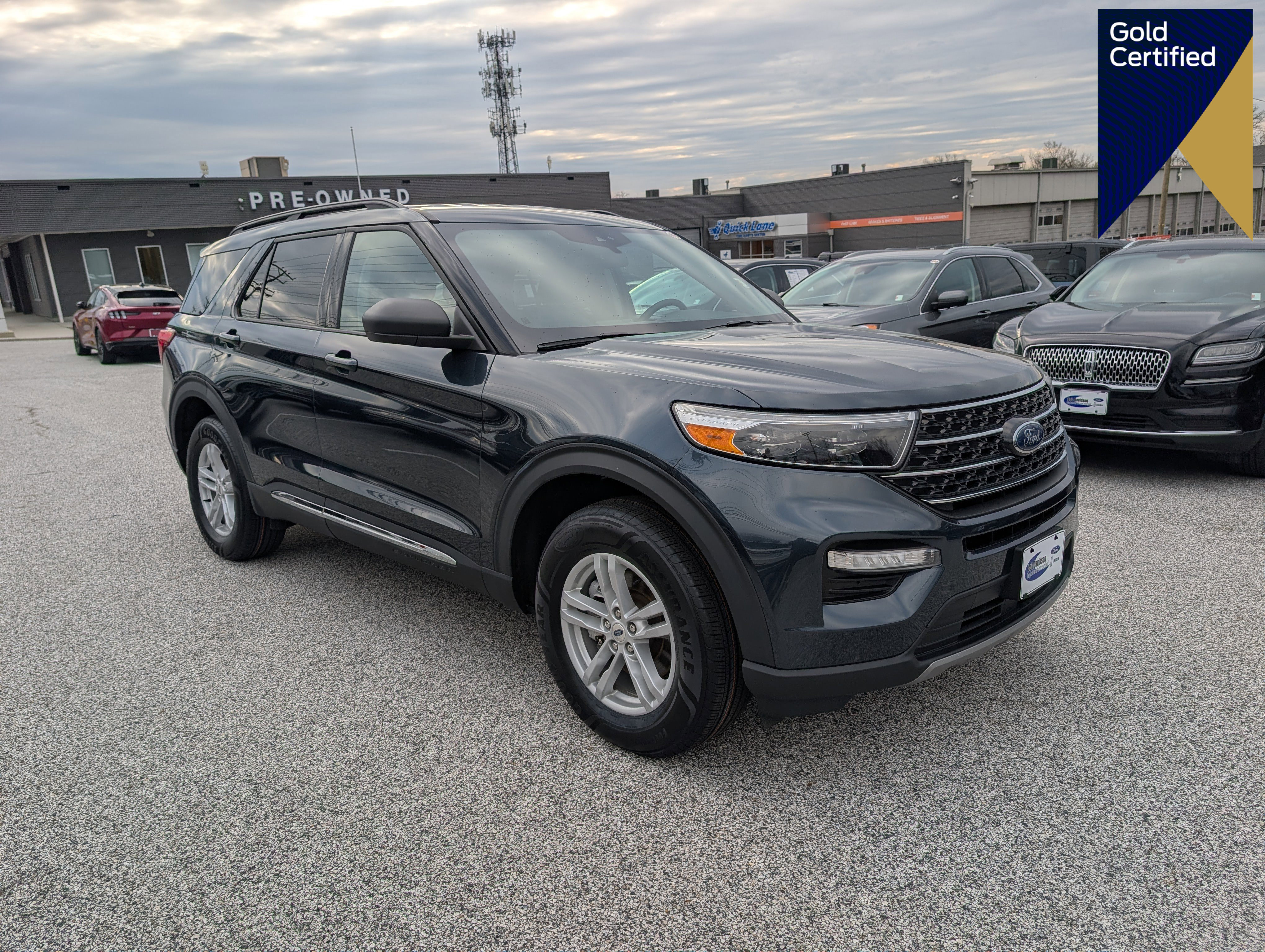 Certified 2022 Ford Explorer XLT w/ Equipment Group 202A