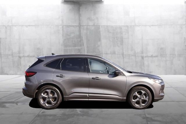 Certified 2024 Ford Escape ST-Line w/ Cold Weather Package image 3