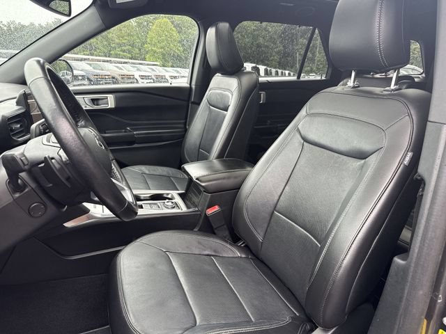 Certified 2020 Ford Explorer Limited w/ Hybrid Equipment Group 310A AWD/4WD image 11