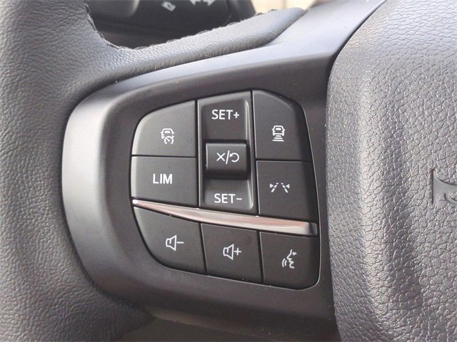 Certified 2025 Ford Ranger Lariat w/ Black Appearance Package image 24