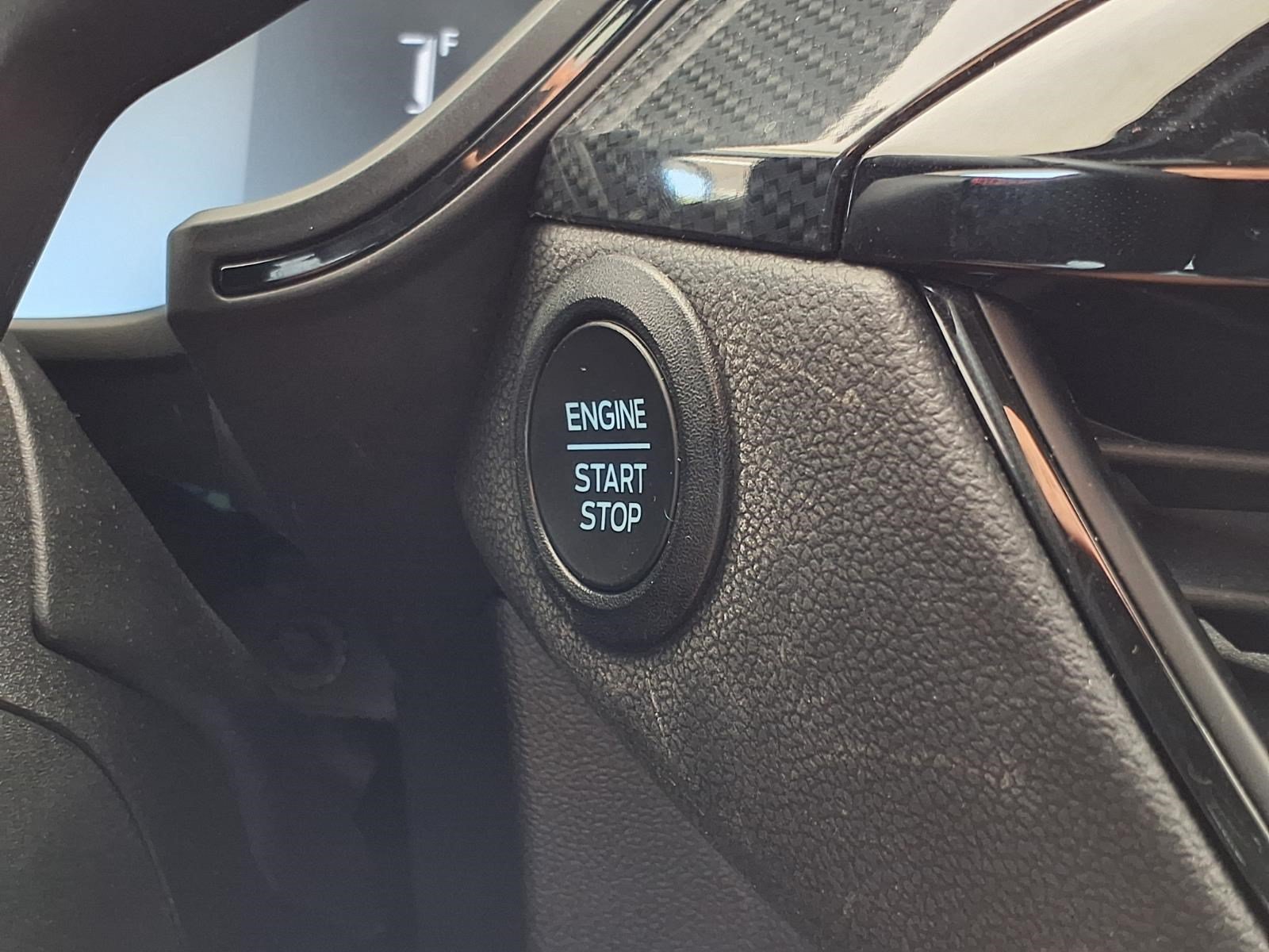 Certified 2024 Ford Escape ST-Line AWD/4WD image 23