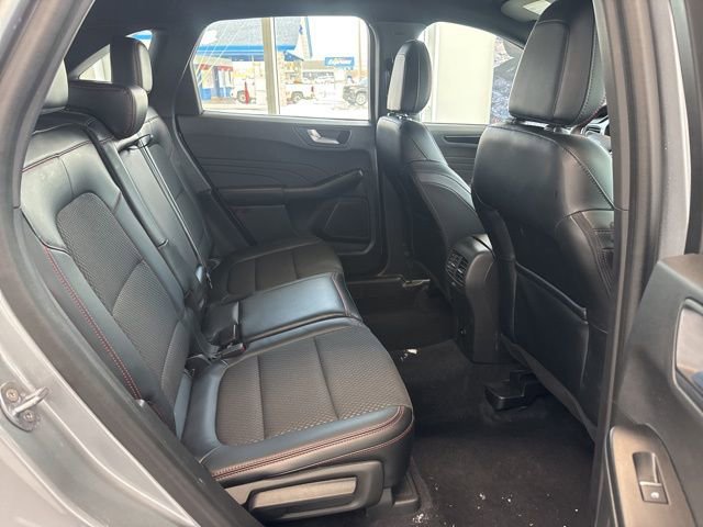 Certified 2023 Ford Escape ST-Line w/ Tech Pack #1 AWD/4WD image 10