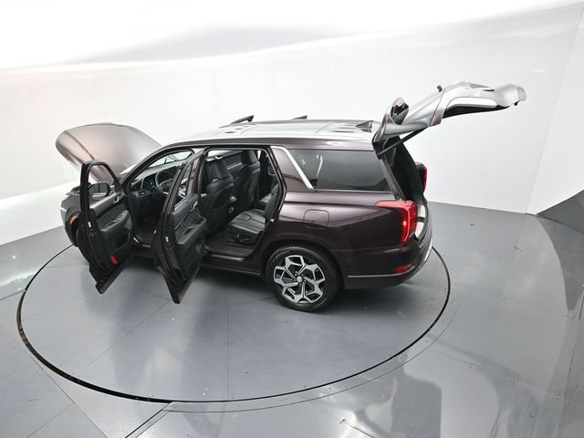 Used 2022 Hyundai Palisade Calligraphy w/ Cargo Package FWD image 47