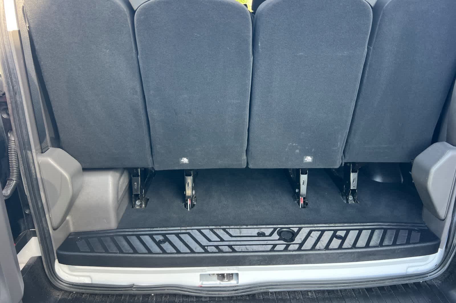 Certified 2022 Ford Transit 350 XLT image 17