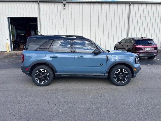 Certified 2021 Ford Bronco Sport Outer Banks w/ Outer Banks Package image 2