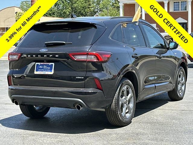 Certified 2024 Ford Escape ST-Line Select AWD/4WD image 3