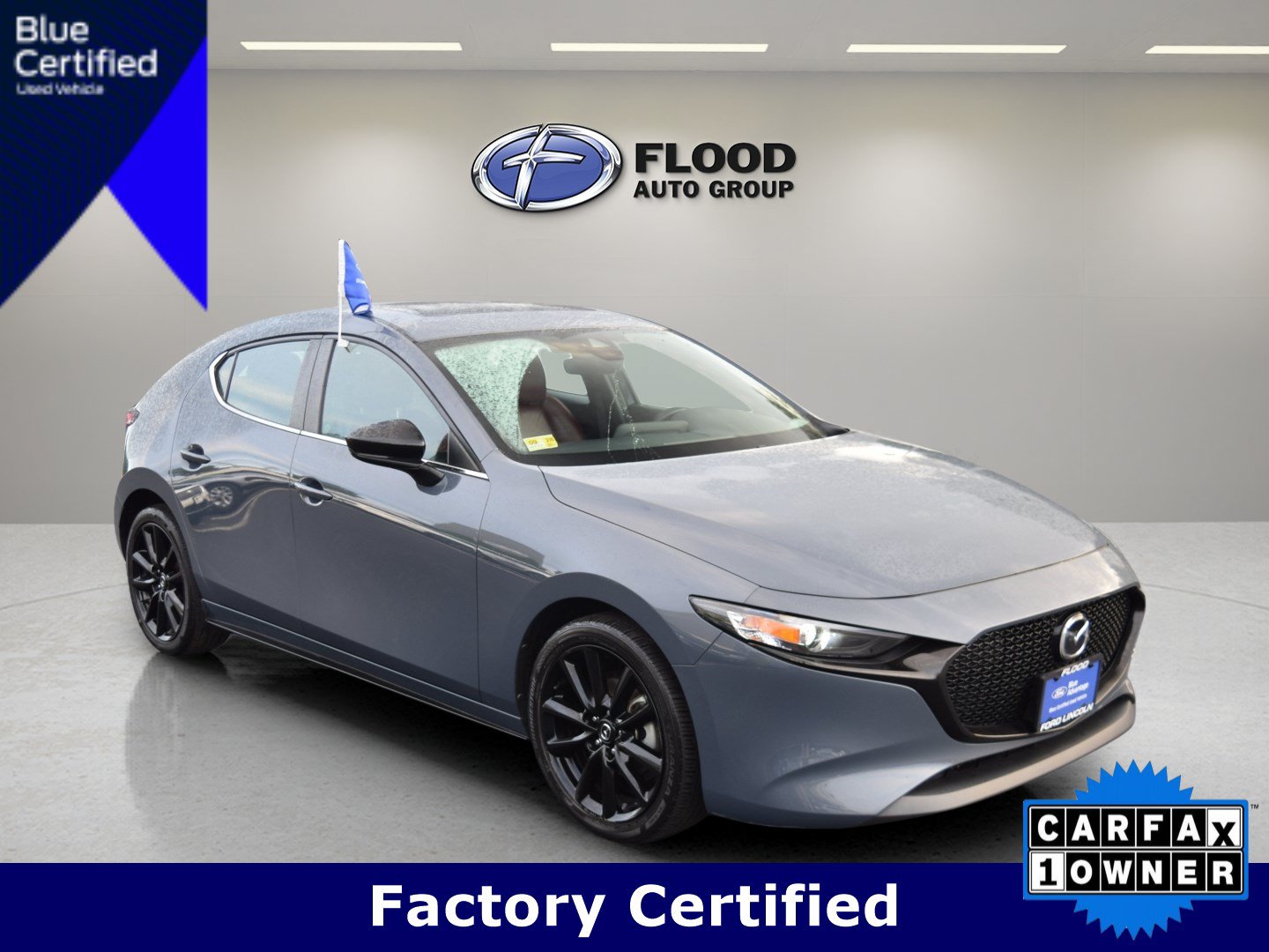 Used 2022 MAZDA MAZDA3 s FWD image 1